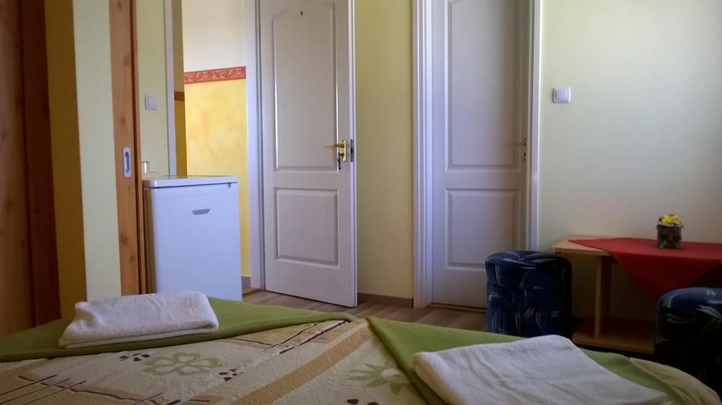 Pegazus Vendeghaz Hotell Hajdúszoboszló Eksteriør bilde